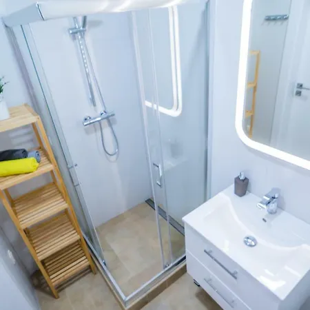 Bema Center Apartman *